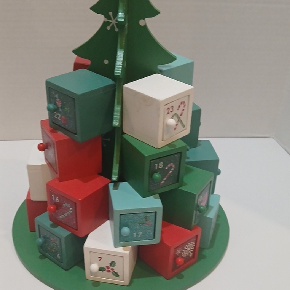 Festive Wooden Advent Calendar Tree - Picture 5 of 9
